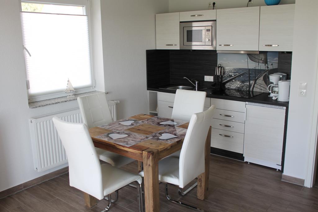Strandhaus Glowe Habitación foto